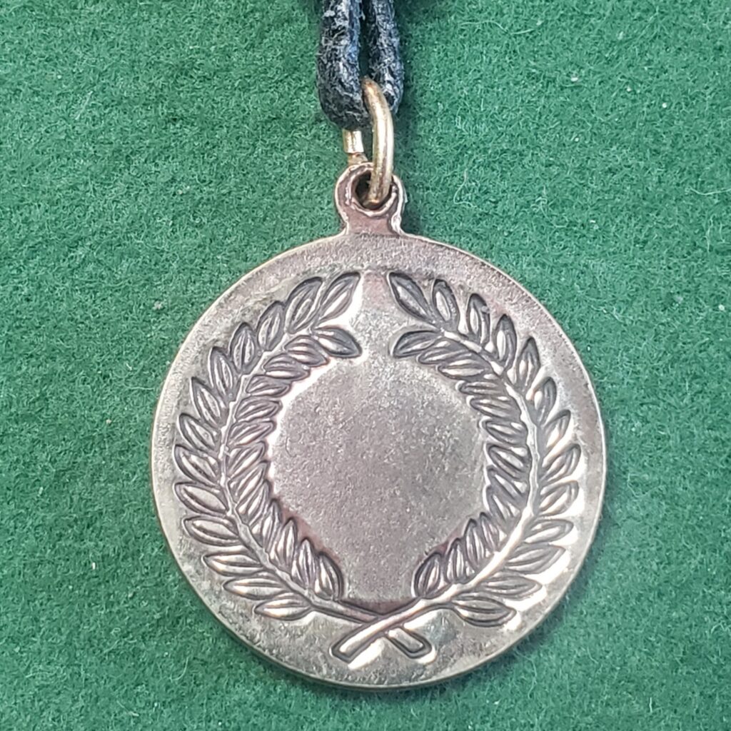 Laurel Wreath Medallion