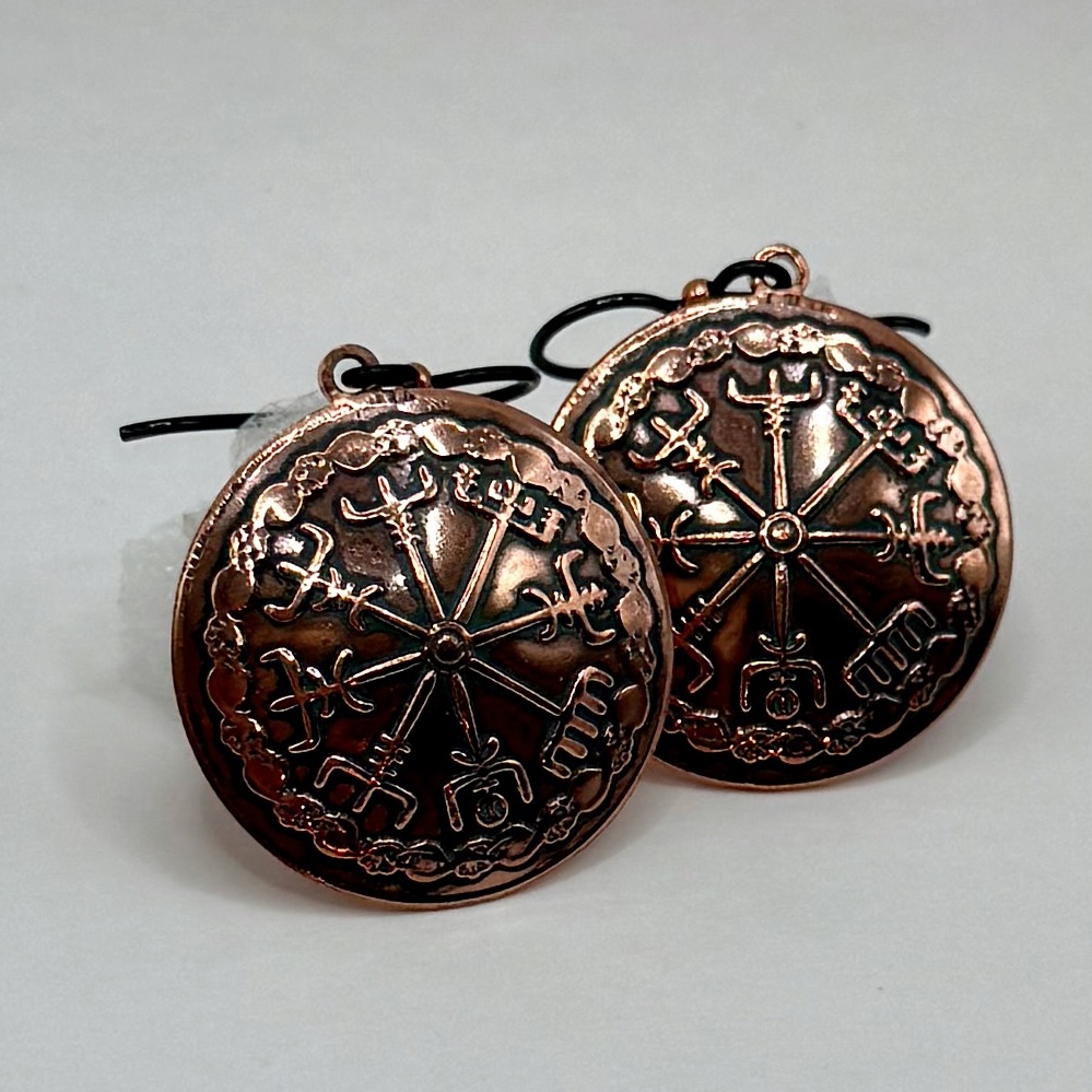 Vegísir Earrings