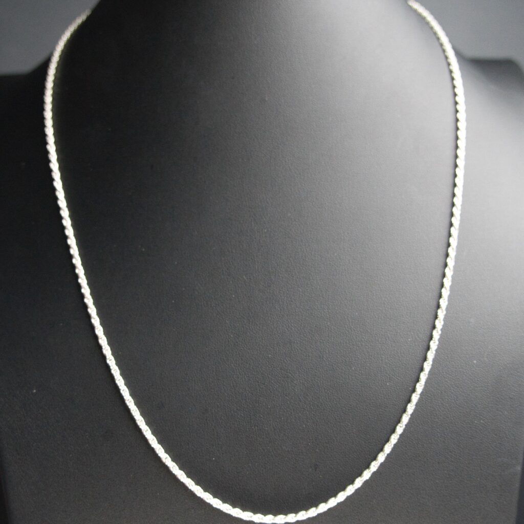 22 Inch Silver Chain