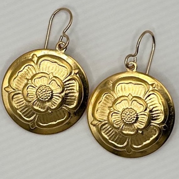 Tudor Rose Gold-Plated Earrings